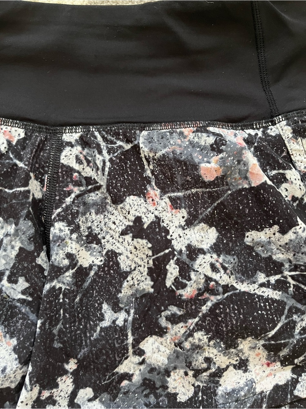Lululemon Run Times Shorts - Picture 5 of 8